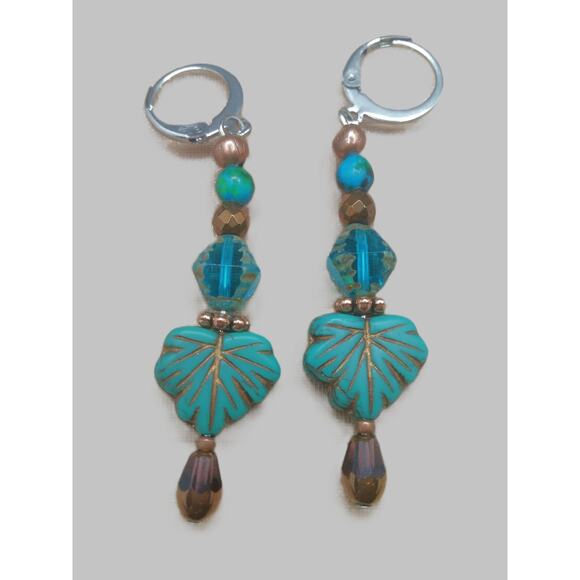 Artisan Fall Leaf Earrings Dangle Autumn Blue Czech Glass Copper Accents NEW - Picture 4 of 9